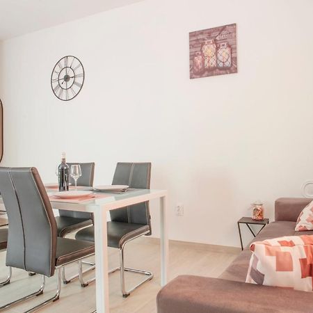 Apartmani Vudrag Trogir Ngoại thất bức ảnh