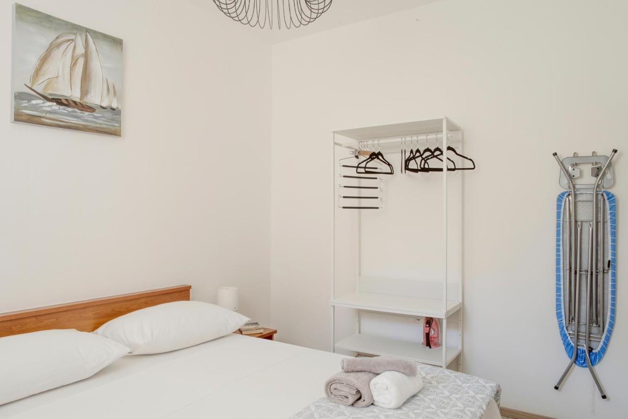 Apartmani Vudrag Trogir Ngoại thất bức ảnh