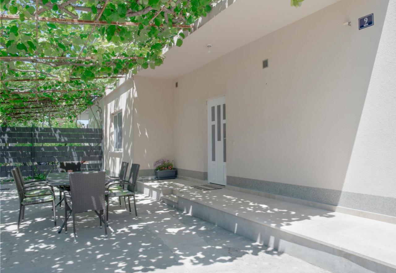 Apartmani Vudrag Trogir Ngoại thất bức ảnh